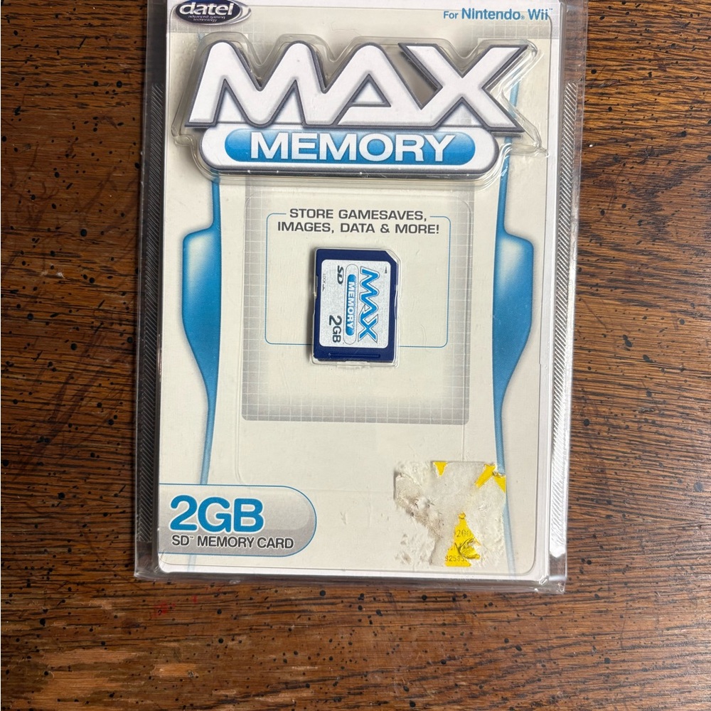MAX Memory 2GB SD Card